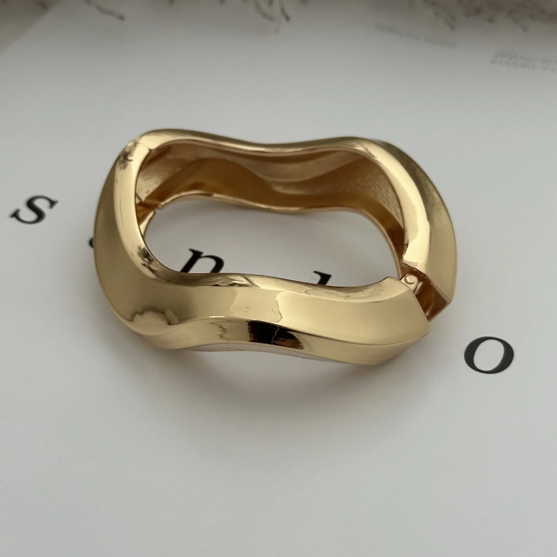 Винтажные нестандартные широкие манжеты KMVEXO в стиле хип-хоп для женщин яркие