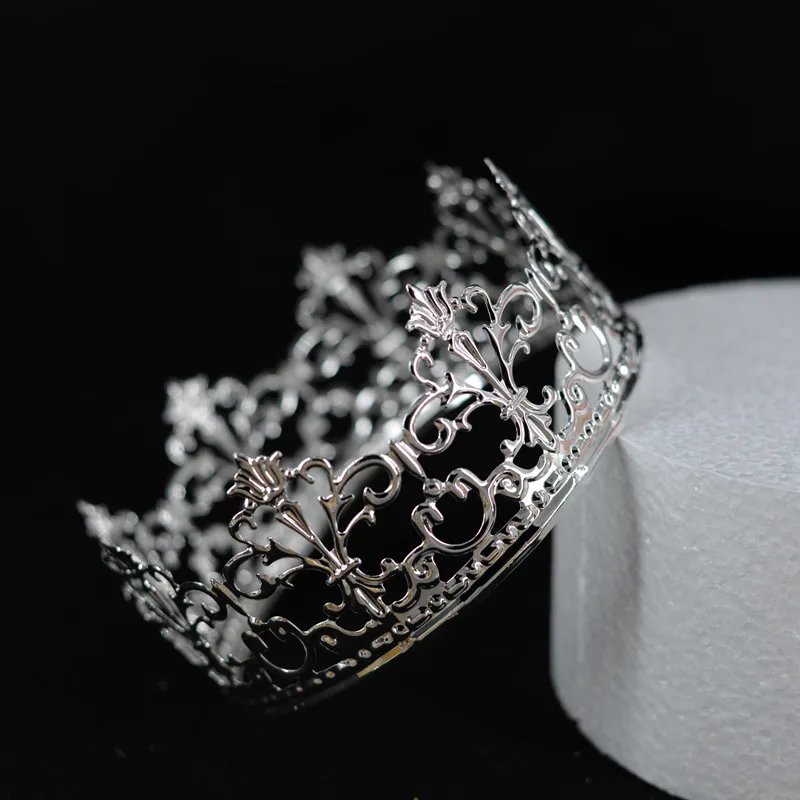 

1PC Tiara Gold Color Crown Cake Topper Decoration Decorative Elegant Wedding Cake Princess Birthday Decoratio Party Supplies
