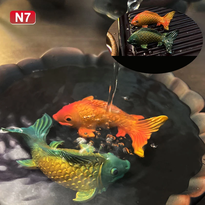 

Изменяющий цвет керамическая фигурка кои KuZHEN