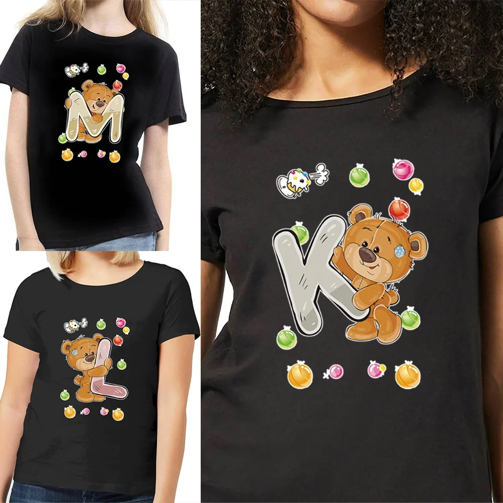 

Женская футболка с коротким рукавом, круглым вырезом и принтом медведя