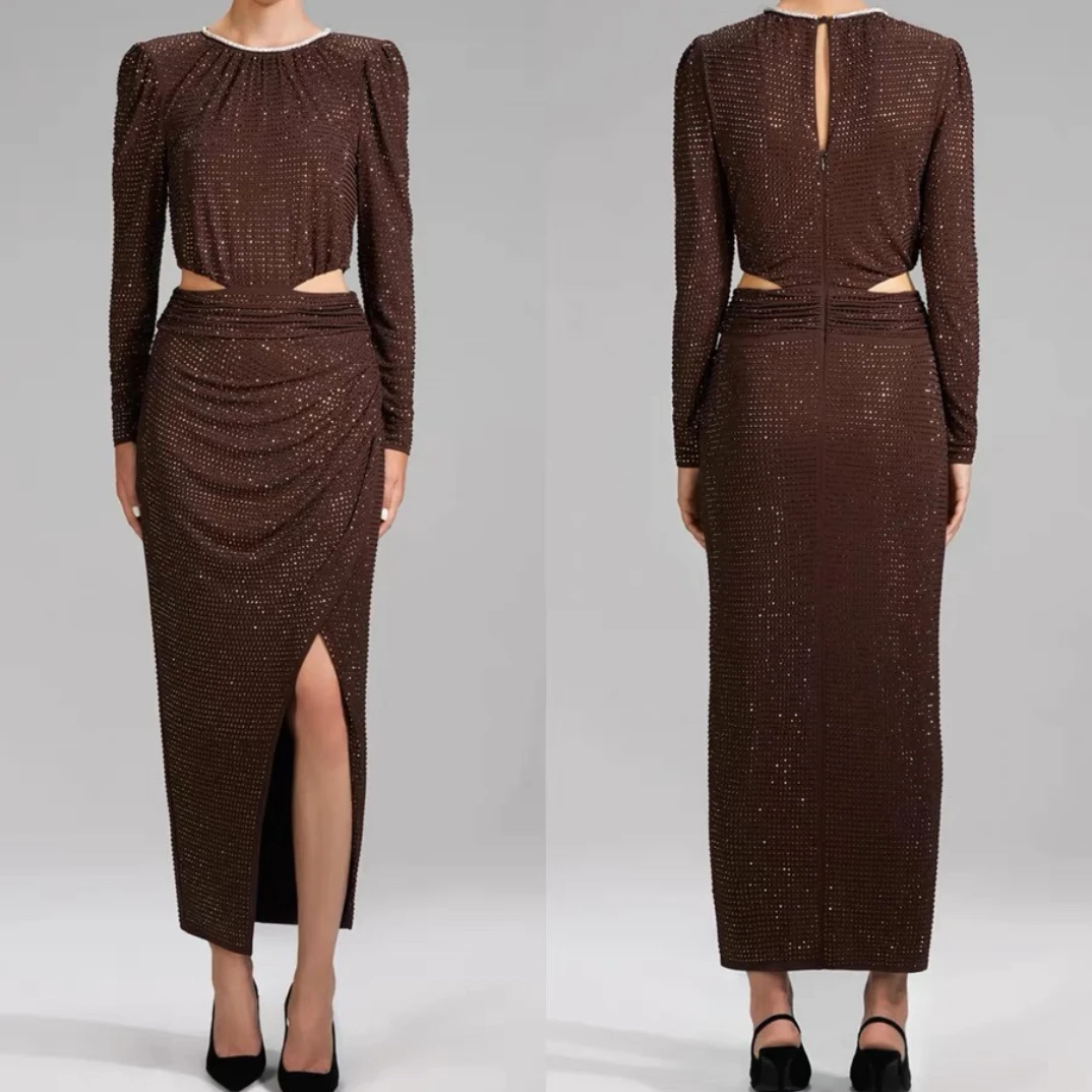 

2023 New Sexy Style Sheath Coffee Brown Slim Fit Cut Out Long Sleeve Diamonds Midi Dress Lady for Party