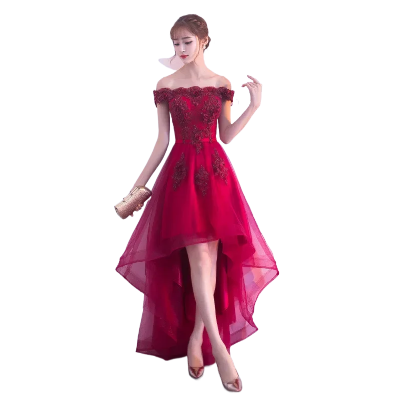 Женское коктейльное платье с вырезом лодочкой и вышивкой на шнуровке