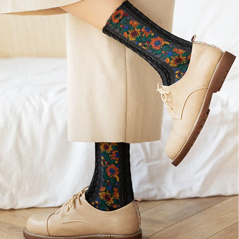 Embroidery Flower Socks Ethnic Style Women Socks Girls Female Sleeping Home Floor Bedroom Socks harajuku Casual Floral Sox 35-40