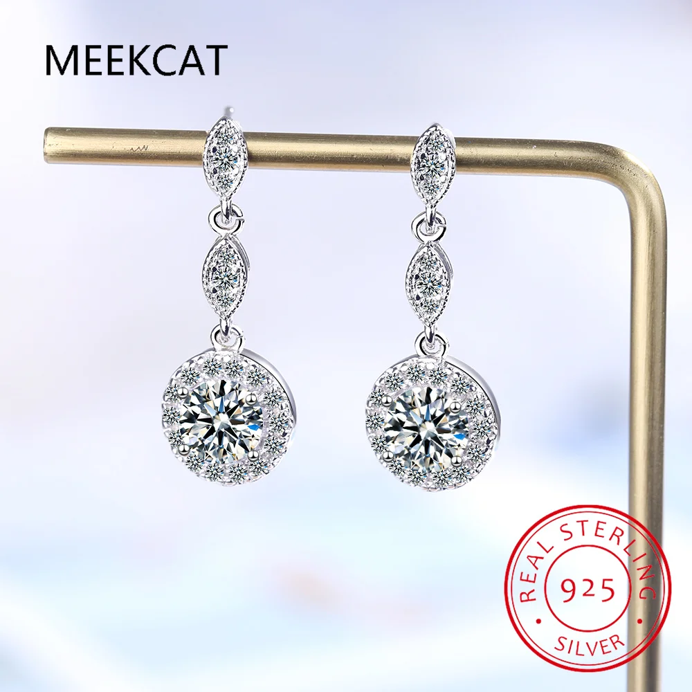

Женские серьги-подвески из серебра 0,5 пробы, с муассанитом