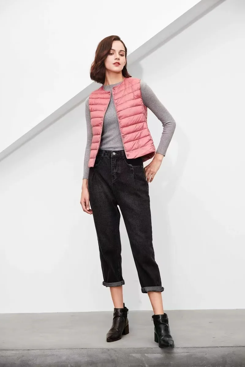 Autumn Winter Ultra Light Feather Vest Short Jacket Single Breasted Down Sleeveless Coat Ultra Light Down Vests Slim Jacket