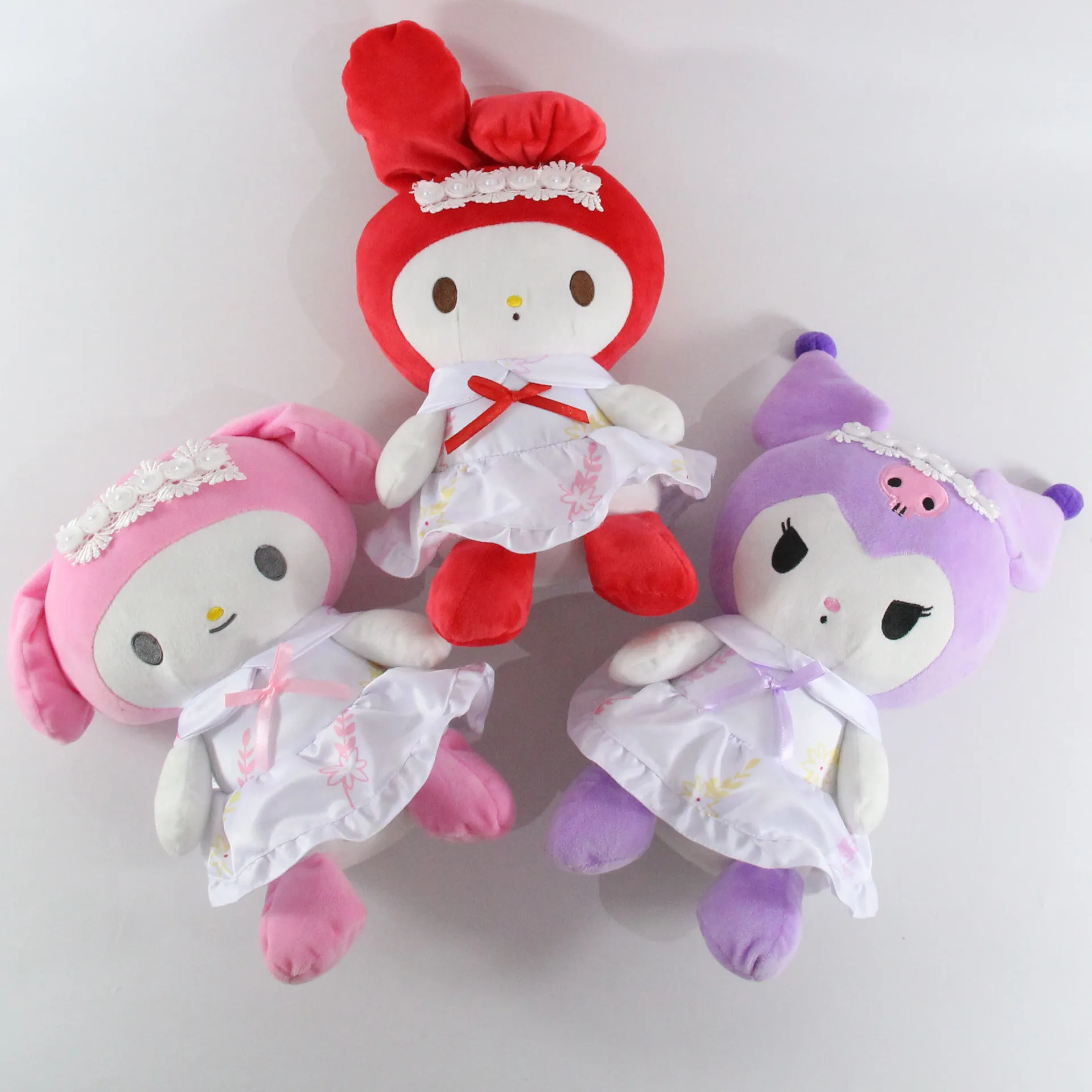 

Плюшевые куклы My Melody Kawaii Kuromi Plushie, игрушка, милая мультяшная Мягкая кукла-животное, сопровождающая спящего Ragdoll, мягкие подарки на день рожде...