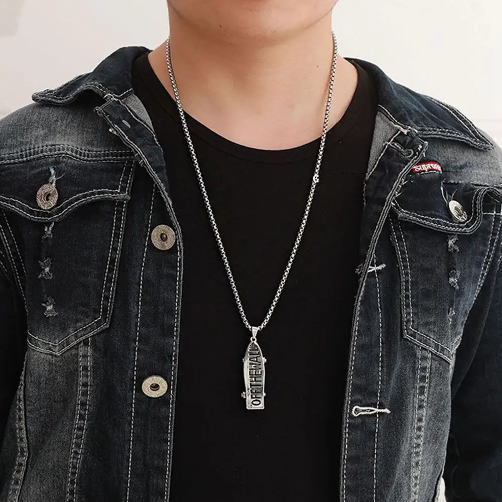 Delicate Hip Hop Style Letter Skateboard Necklace Fashion Cool Trendy Pendant Carving Male Clavicle Chain Cloth Ornaments