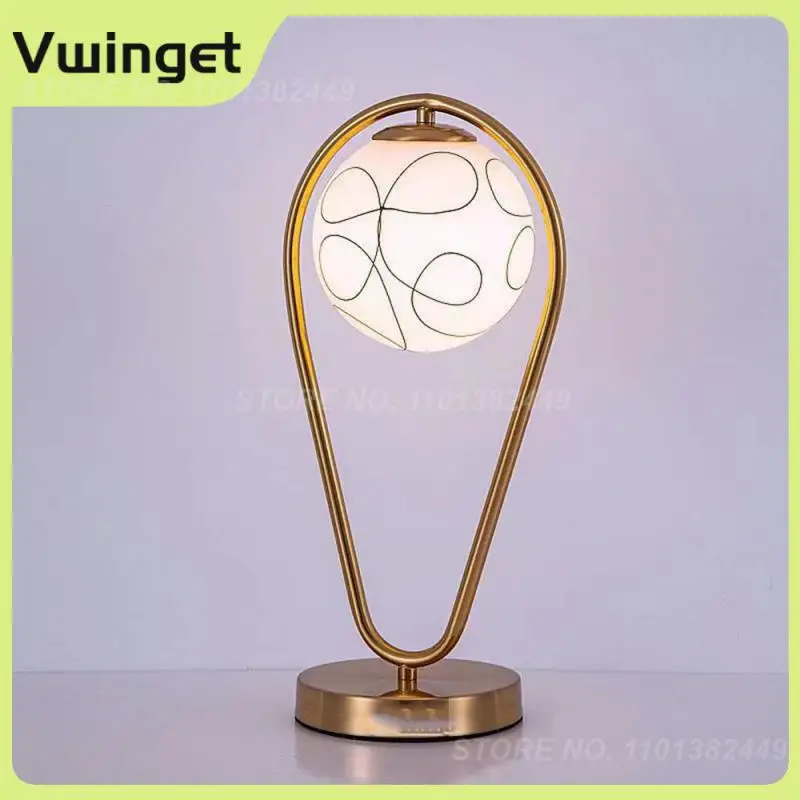 

Plating High-quality Bedroom Bedside Light Easy To Install And Use Table Lamp Nordic Style Decorative Desk Lamp Bedside Lamp