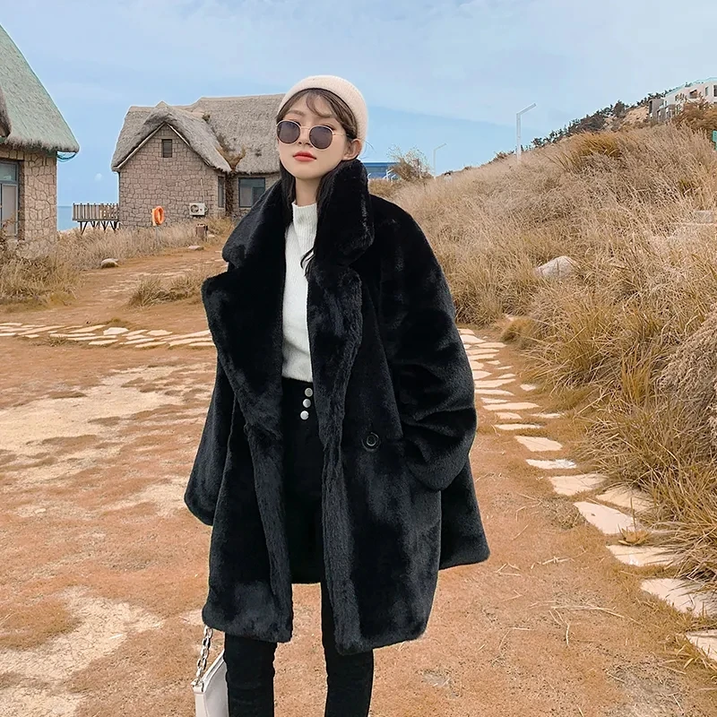 white Women Winter Warm Faux Fur Coats Jackets Elegant Black White Female Pockets Coats Casual Street Lady Thick Outwears