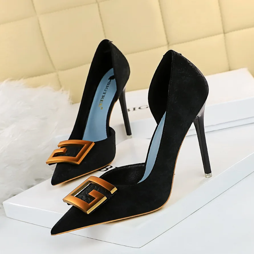 

Bigtree Wedding Shoes Women Pumps Metal Belt Buckle Shallow Sexy Party Shoes Pointed Toe High Heels Suede Lady Shoes Plus 43