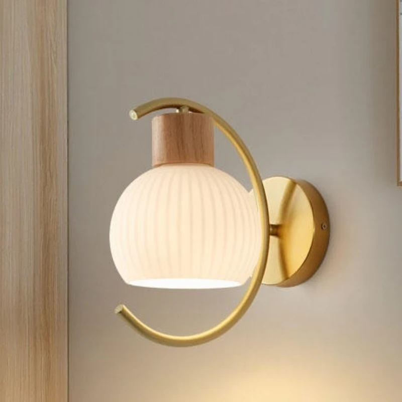 Фото Настенный светильник Nordic Novelty Glass Ambiance для гостиной, классический угловой светильник для комнаты, элегантные светодиодные светильники №2