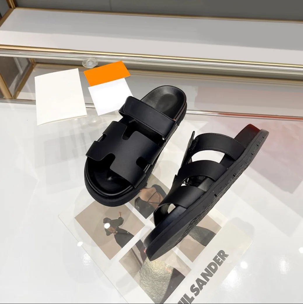 2023 New Couples Flat Plush Leather Women's Leisure Slippers Men's Roman Sandals In The Summer Peep-Toe Shoes On Foot