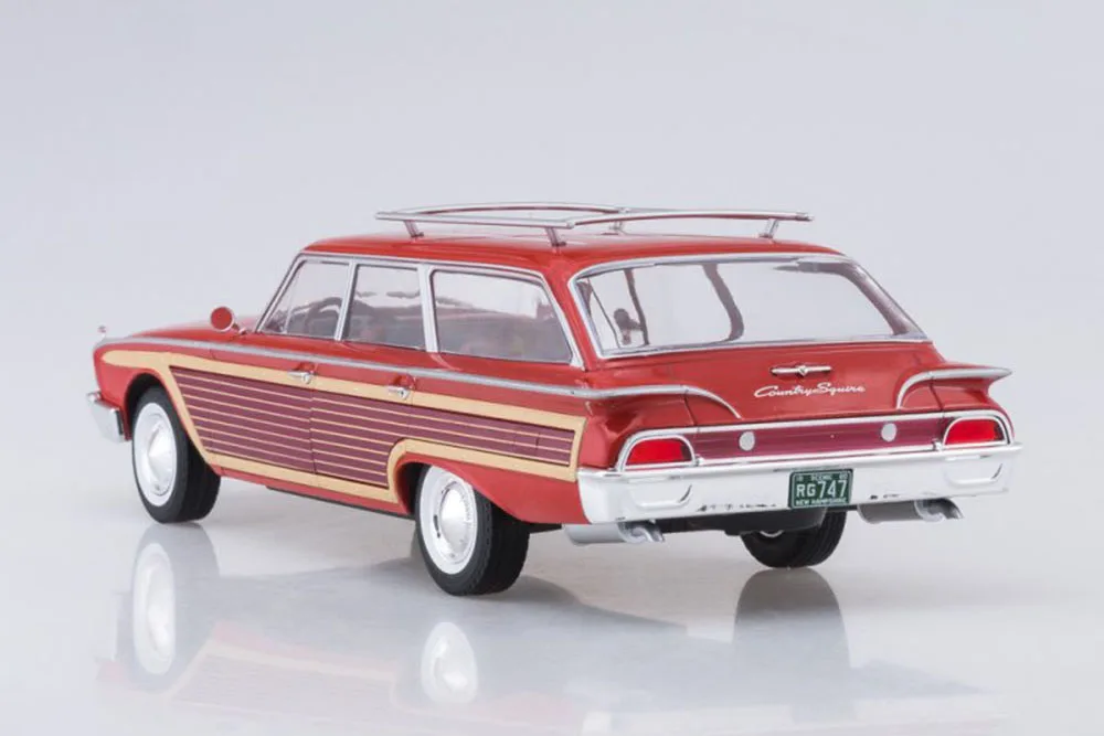 FORD COUNTRY SQUIRE 1960 RED/WOOD |