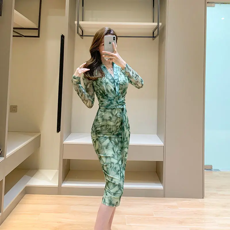 

Green Printing Dress2022Spring NewVCollar Elegant Tied Waisted Slim-Fit Package Hip Mid-Length Dress