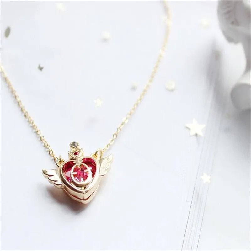 

Anime Sailor Moon Loving Wand Crystal cosplay Pendant Necklace Girl accessories Cute props A776