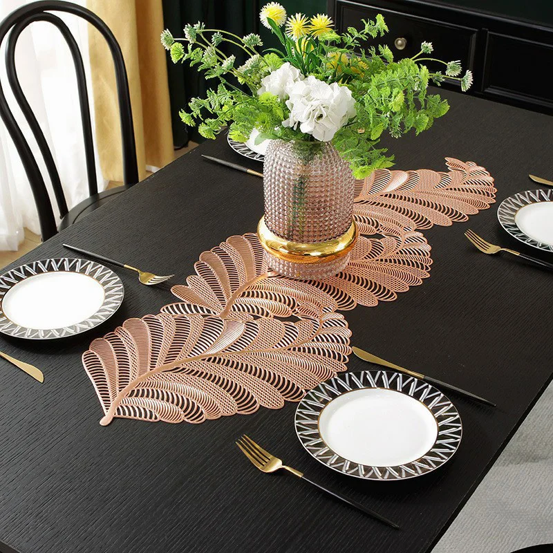 

New Table Mat Heat Resistant PVC Table Flag Hollow Out Bronzing Creative Iris leaf Nordic Light Luxury Wedding Decoration