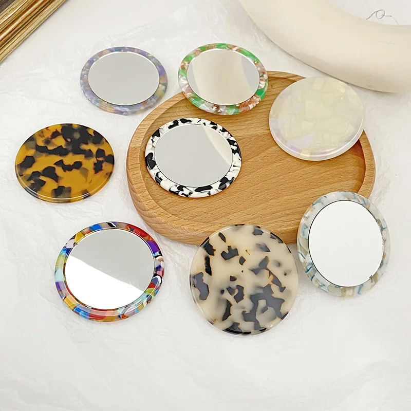 

Simple Acetate Small Round Mirror Small Zebra Pattern Makeup Mirror Portable Mini Round Makeup Mirror Travel Accessories