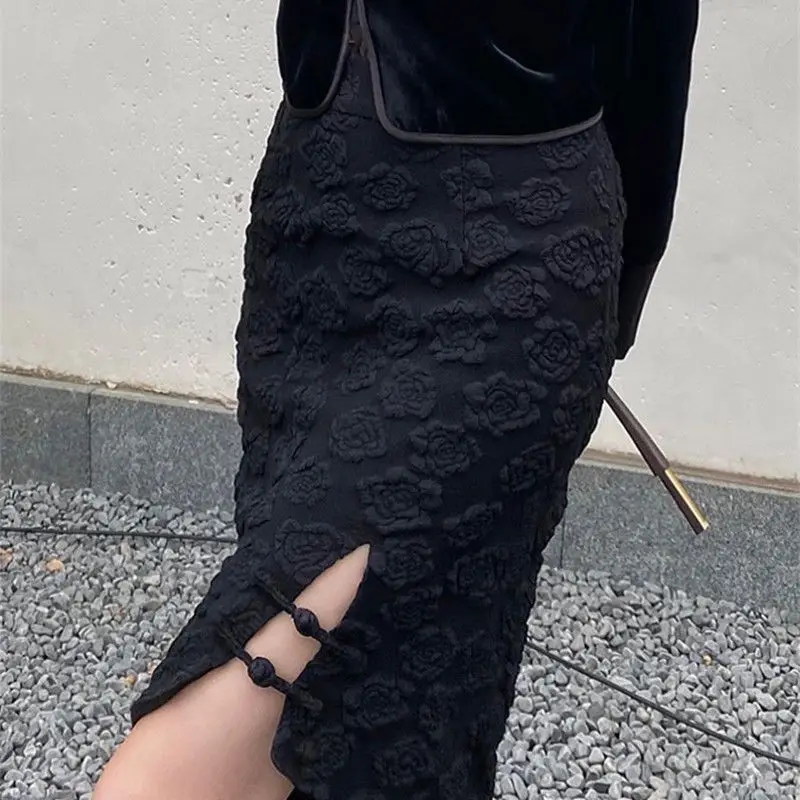 

Ladies New Vintage Buckle Jacquard Slit High Waist Slim Commuter Casual Dress with Irregular Temperament