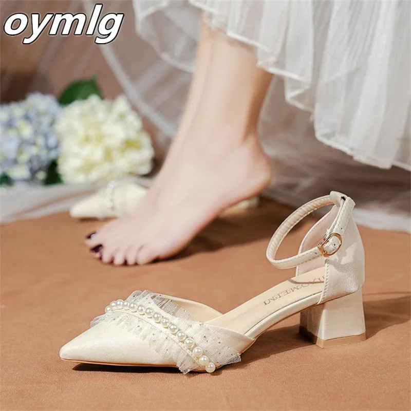 

Pointed-toe high-heeled shoes thick-heeled women's 2022 spring autumn new red high-end pearl one-word buckle single shoes women