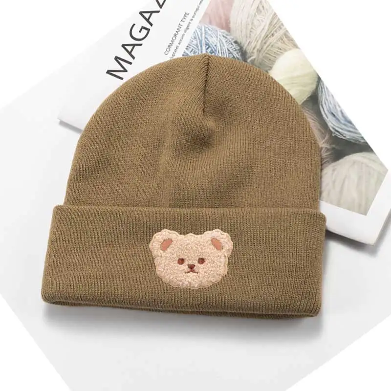 

Шапка-бини с надписью «Tend Love Bear», 13 цветов