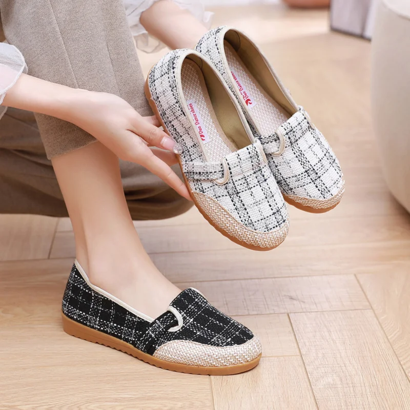

Women Flat Shoes Spring Summer Comfortable Canvas Shoes Slip on Flats Lazy Shoes Woman Light Loafers Walking Shoes