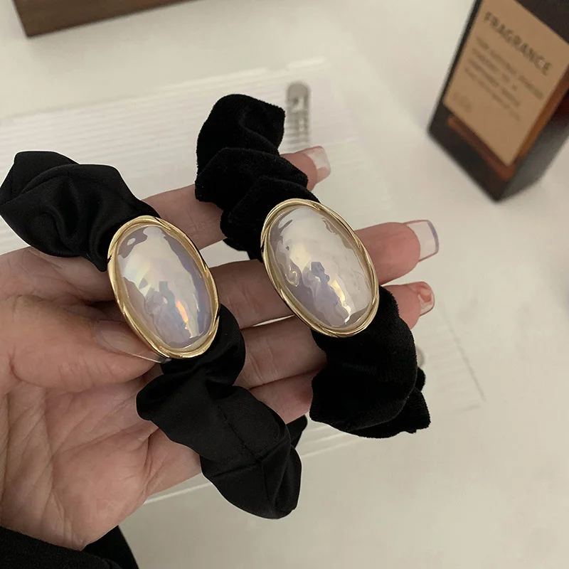 

Recommend Advanced Fantasy Pink Black Scrunchies High Elastic Hair Band For Woman Fancy Designer Simple Rubber Ties Accessories
