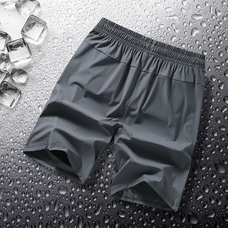 

2022 Summer New Men's Sports Casual Ice Silk Quick-Drying Beach Shorts