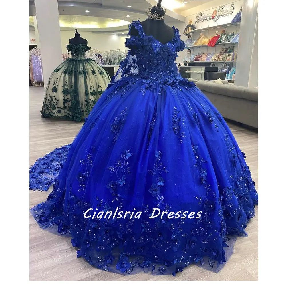 

Королевский синий корсет с 3D цветами и бабочками, мексиканское платье Quinceanera с накидкой, бальное платье с открытыми плечами и жемчугом, Vestido De XV, Anos