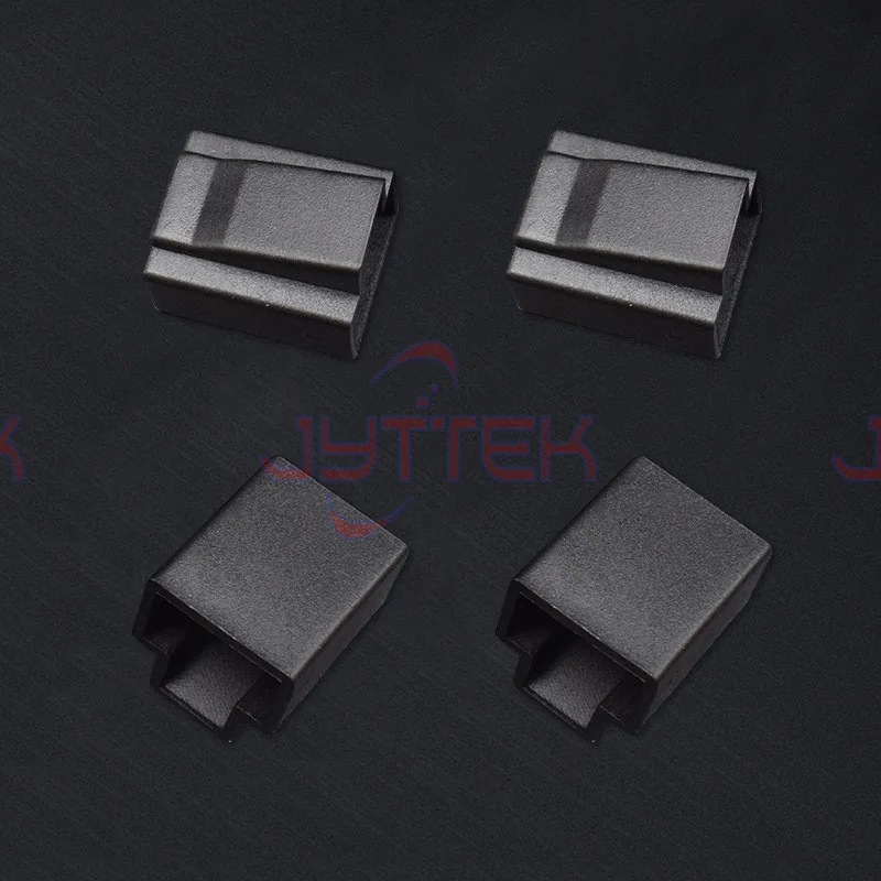 Вилка сетевого кабеля из материала Pe Rj45 мужская пылезащитная крышка с