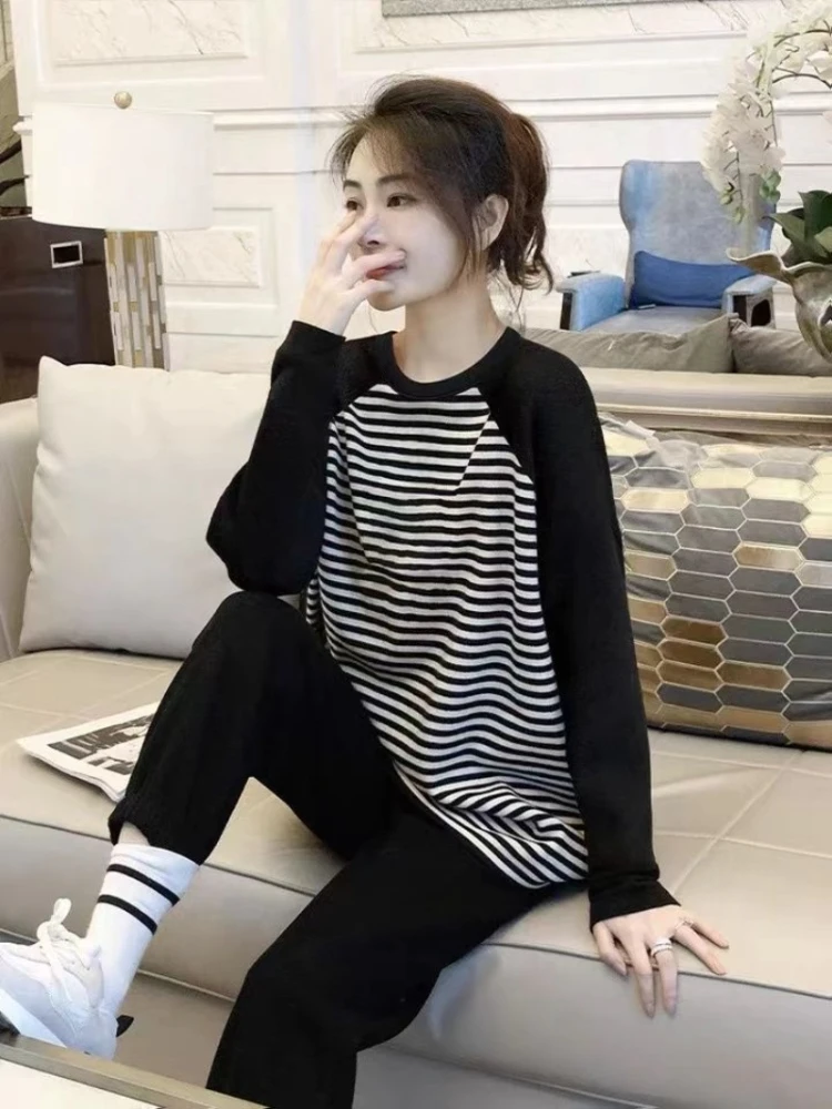 

2023 Loose Clothing Striped Top for Women Cotton Woman T-shirt Black Tshirt Long Sleeve Tall Korean Style Sale Wholesale Emo Tee