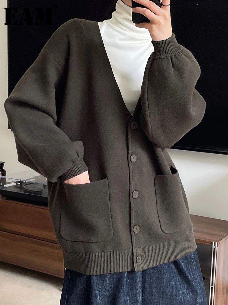 

[EAM] Green Big Size Thick Knitting Cardigan Sweater Loose Fit V-Neck Long Sleeve Women New Fashion Autumn Winter 2023 1DF2183