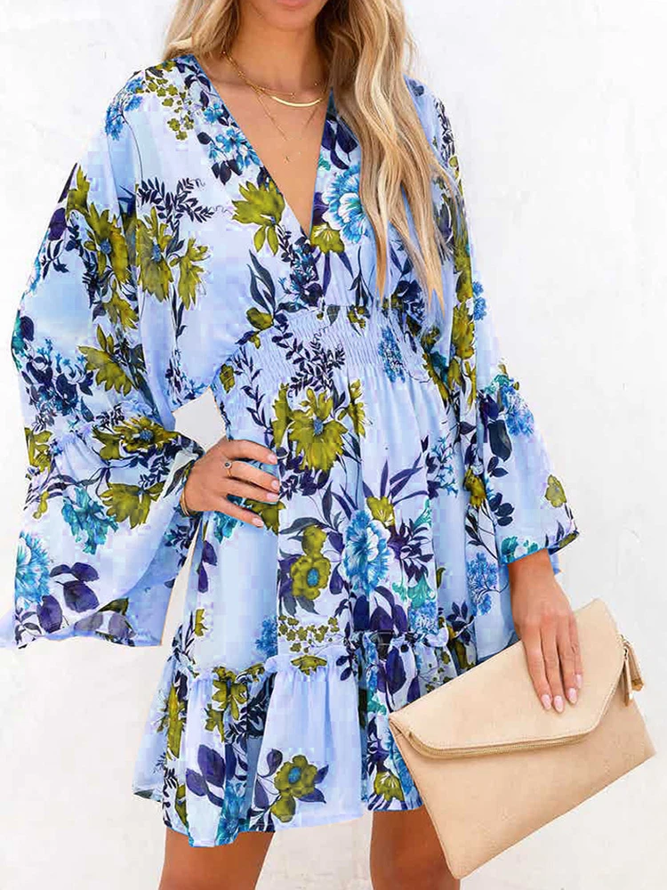 

Женское платье с длинным рукавом, V-образным вырезом и оборками