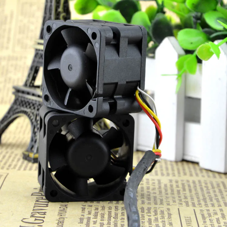 

NEW SUNON PMD1204PQB1-A 12V 3.7W 4028 FOUR WIRE SERVER FAN