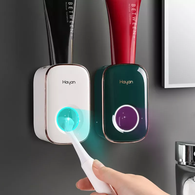 

1PC Wall Mounted Mouthwash Cup Toothbrush Holder Cup Set Toothpaste Squeezer Toothpaste Separator Bathroom Accessory Set