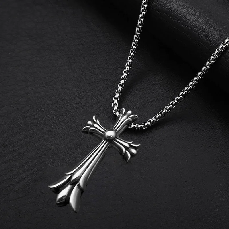 

New Fashion Titanium Steel Necklace Men's Cross Pendant Explosive Sweater Chain Versatile Personality Retro HipHop Necklace Gift