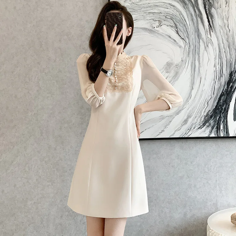 

Французское нишевое шикарное платье высокой моды с женской и тонкой вышивкой в стиле Хепберн, темпераментная трапециевидная юбка знаменитости