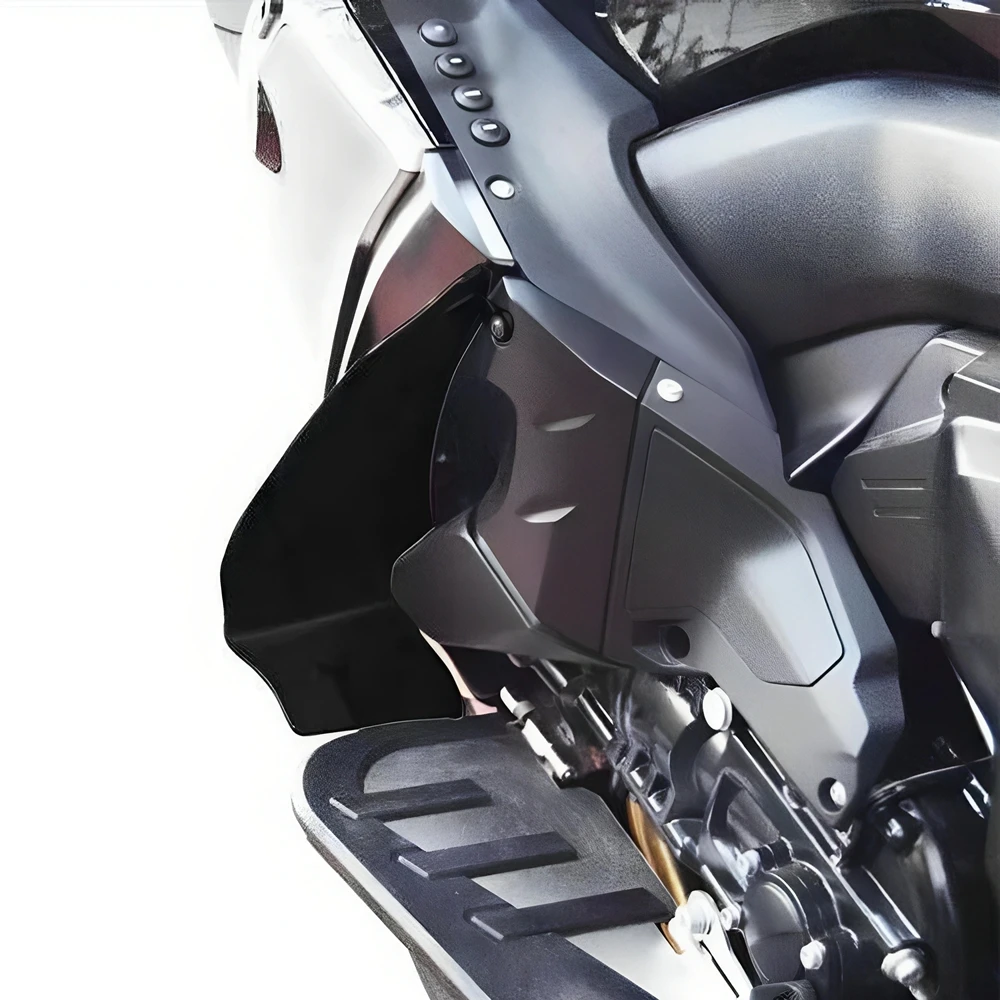 Фото Для мотоциклов BMW K1600B, K1600 Bagger, K1600GA, K1600 Grand America 2017 года выпуска и новее: нижний боковой дефлектор (аксессуар) №3