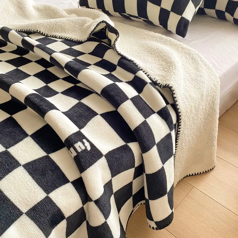 

New 2022 Lamb Fleece Checkerboard Composite Blanket Portable Warm Nap Air-Conditioning Blanket Sofa Quilt Adult Bed Sheet Shawl