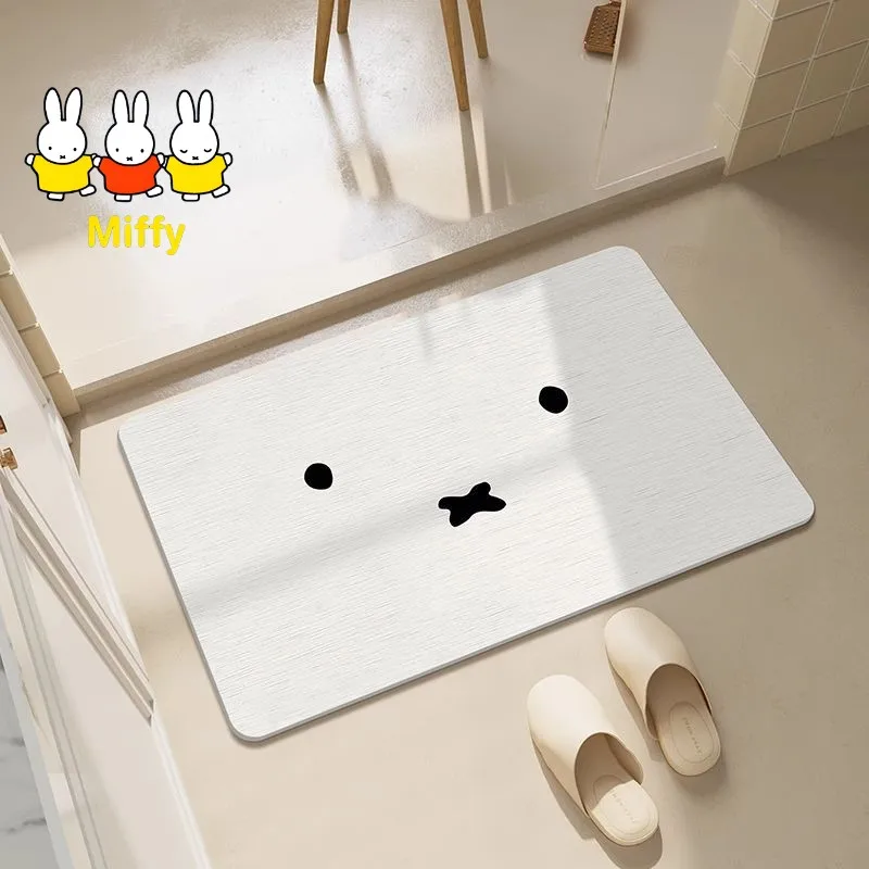Фото Милый коврик для пола Miffy, простой впитывающий быстросохнущий противоскользящий коврик для туалета, коврик для ванной комнаты №1