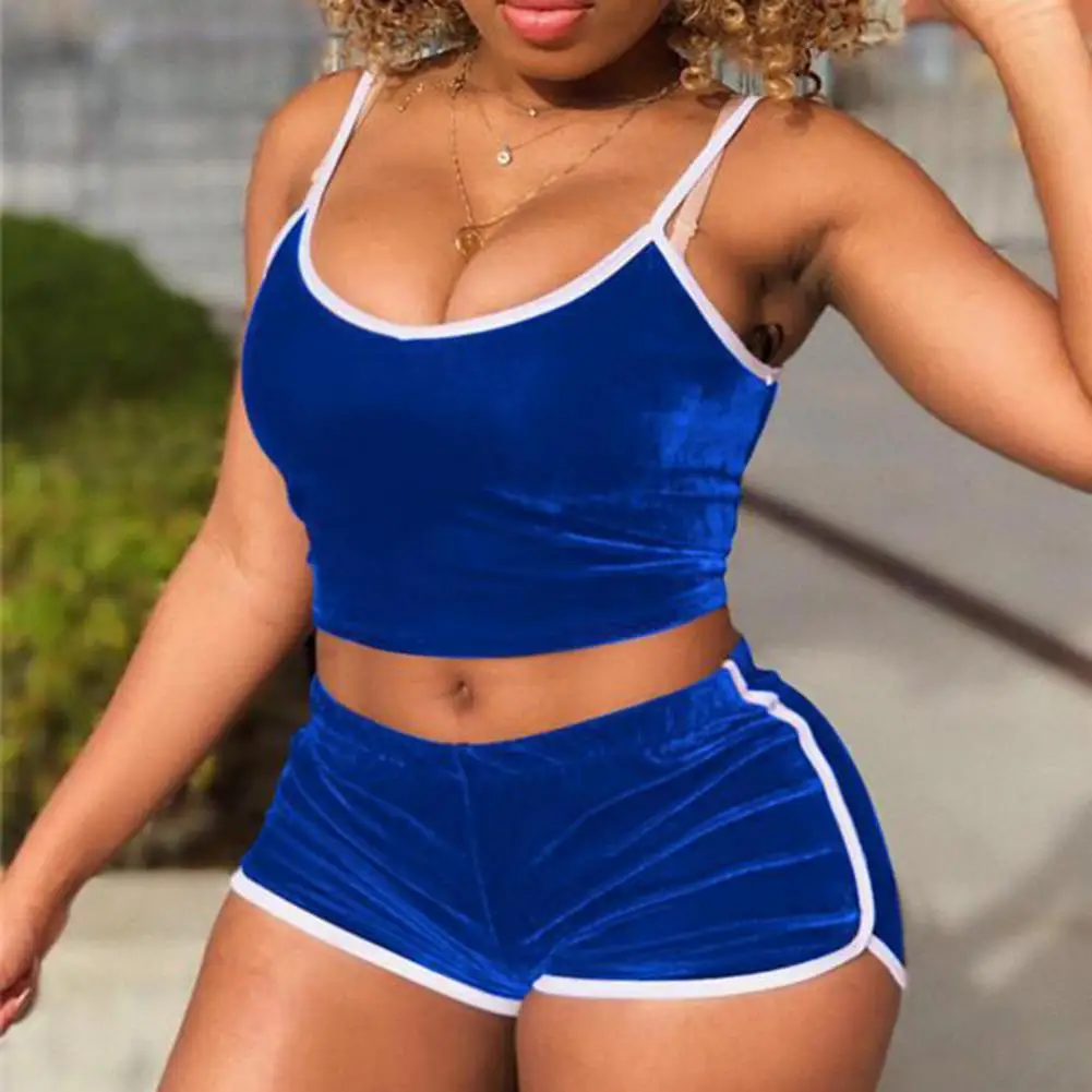 

Velvet 1 Set Stylish Loose-fitting Suspenders Crop Top Shorts Summer Pajama Set Sling for Vacation