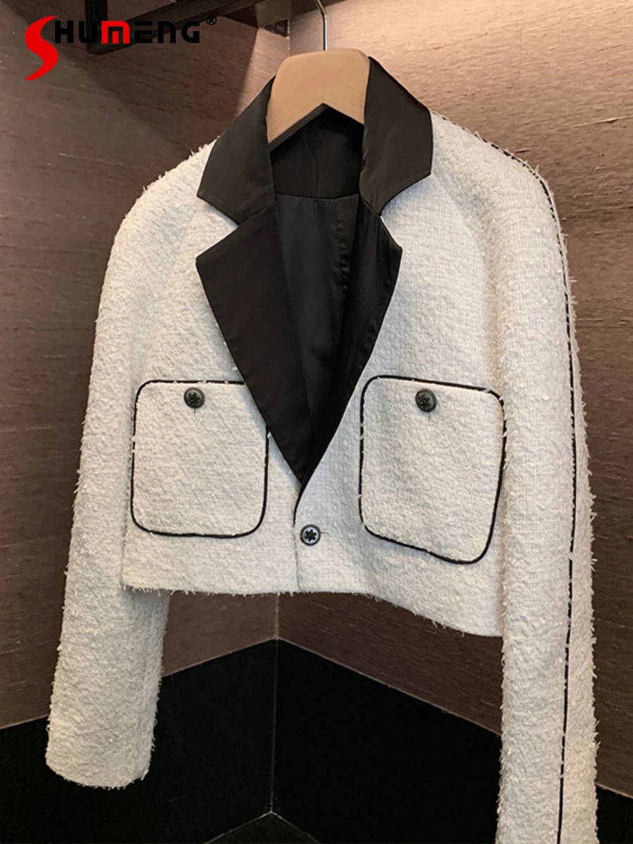 2022 Autumn New Fashion Simple White Woolen Striped Short Coat Women's Elegant Classic Style Contrast Color Tweed Suit Jacket