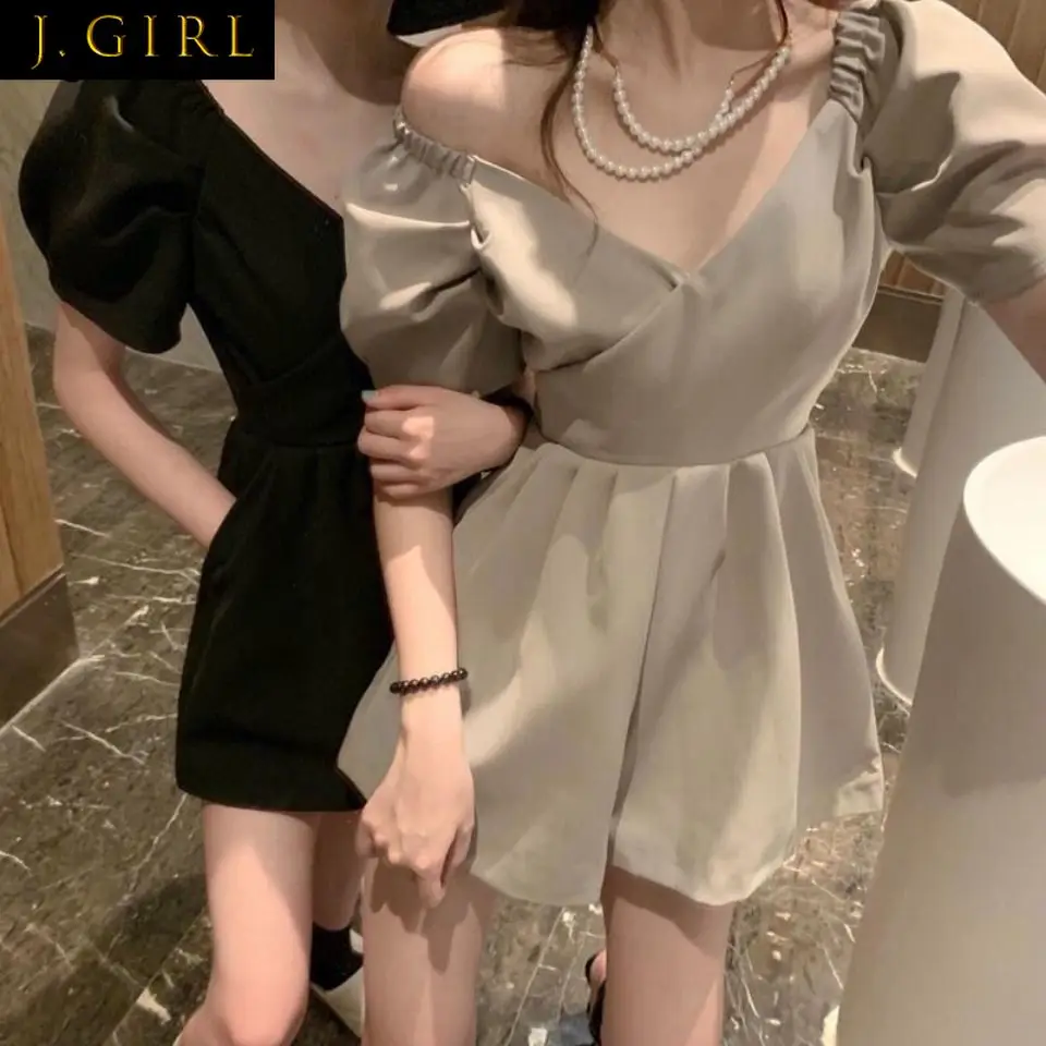 

Rompers Women V-neck Off-shoulder Solid Empire Elegant Summer Design Folds Defined Waist Baggy Sexy Playsuits Mujer Korean Style