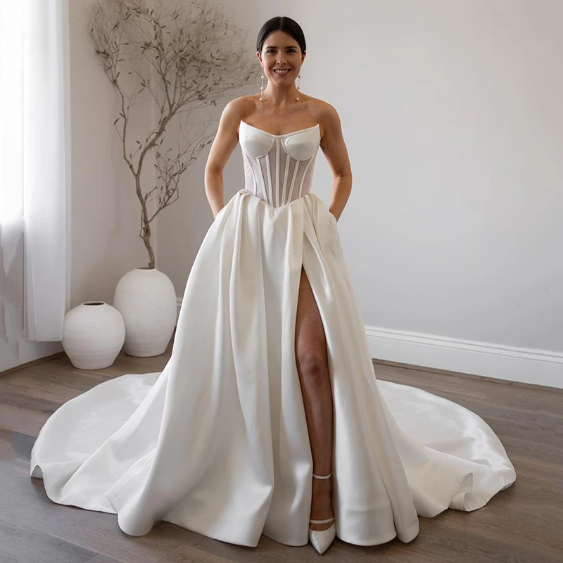 Женское свадебное платье А-силуэта без бретелек с Боковым Разрезом