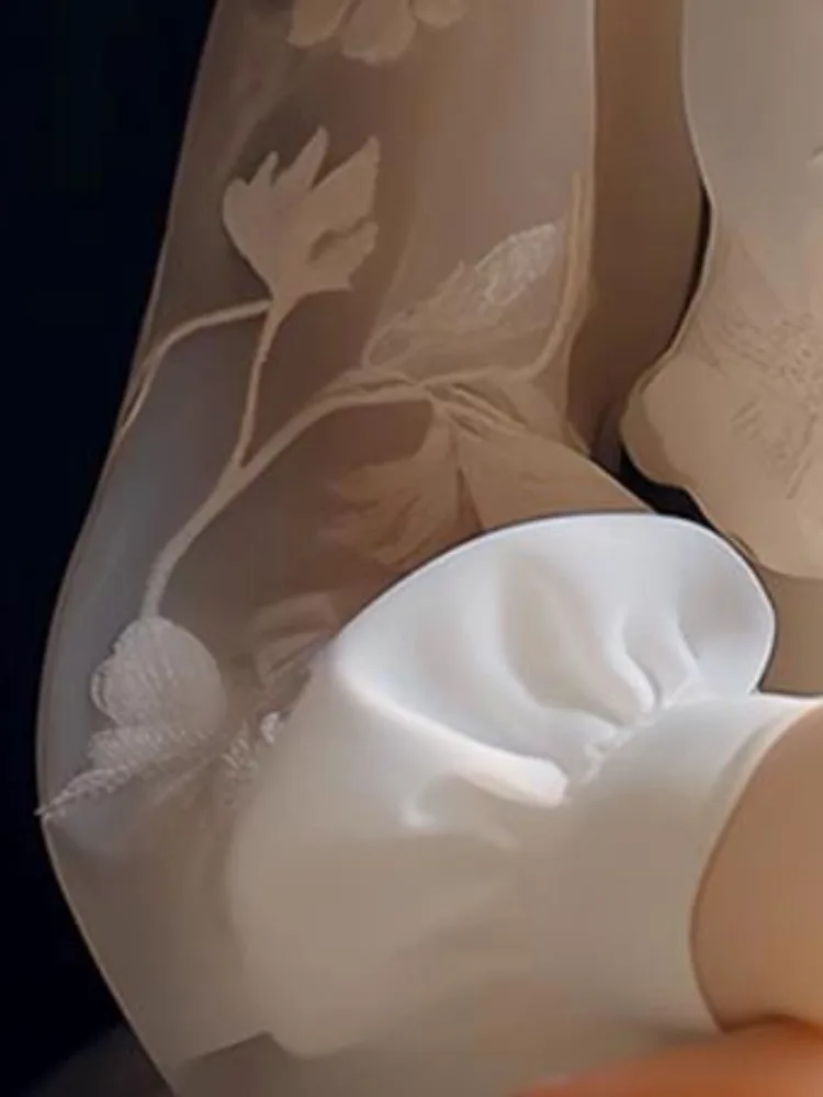 Белая женская рубашка с пышными рукавами Элегантная блузка цветочной вышивкой