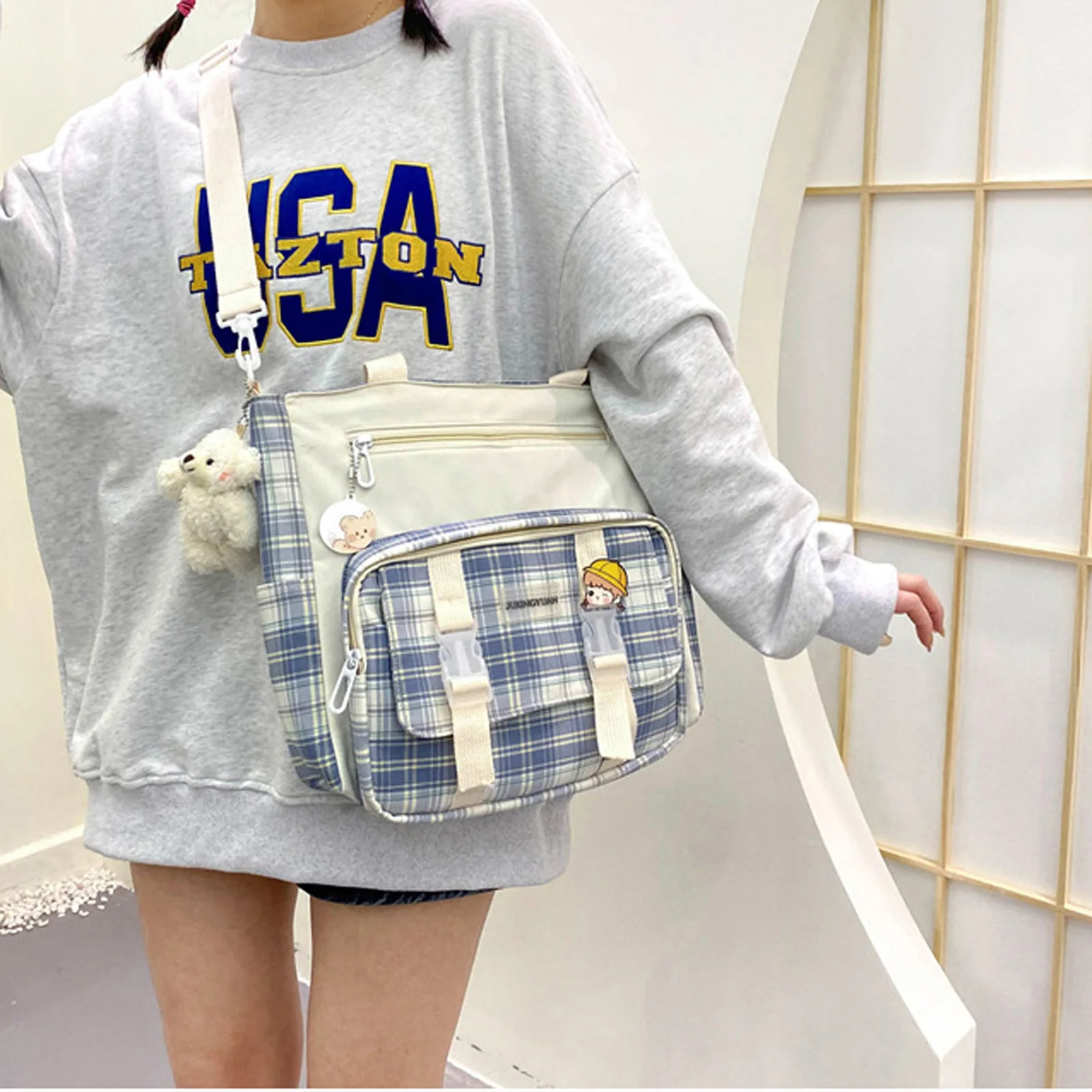 Рисунок 4 - Сумка кросс-боди со встроенной