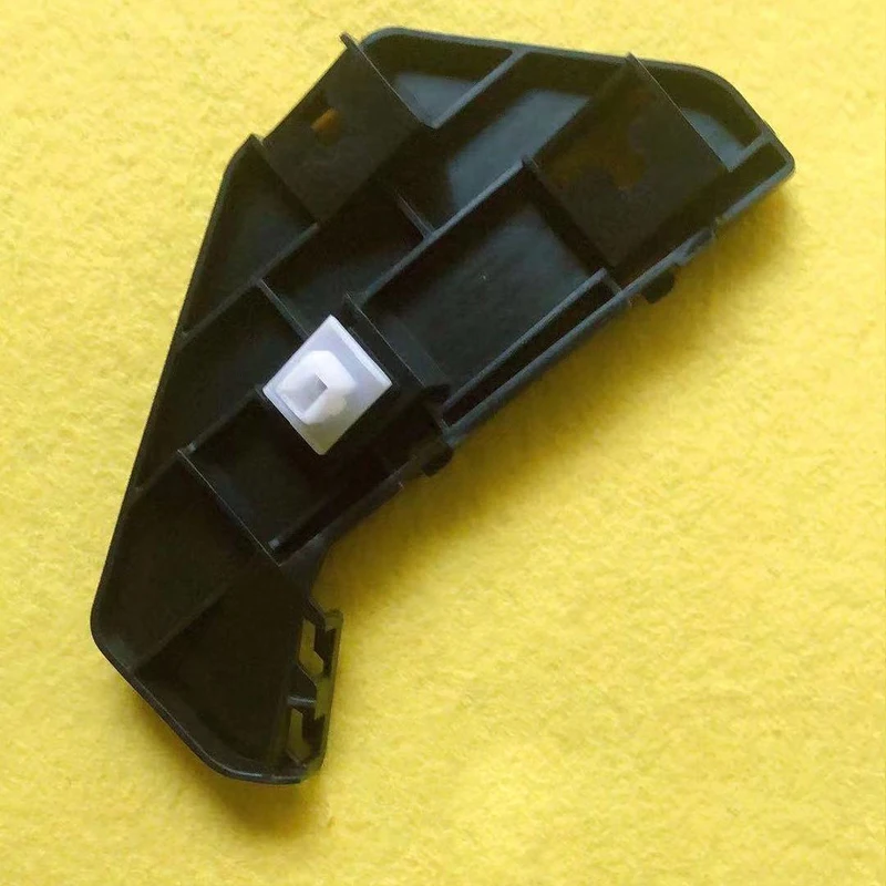 

Ho nd a Siw eic rvr d5S iwe icr vrd 7Si wei crv rd4 Front bumper bracket Front bumper spacer Bumper bracket