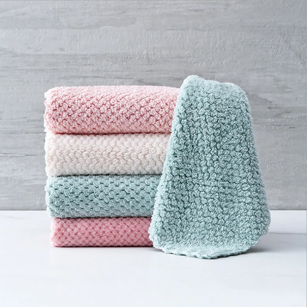 

1 PCS Dish Towel Kitchen Dishcloth Nonstick Oil Coral Velvet Hanging Hand Dish Towels Cleaning Cloth Soft Comfortable Hand Towel