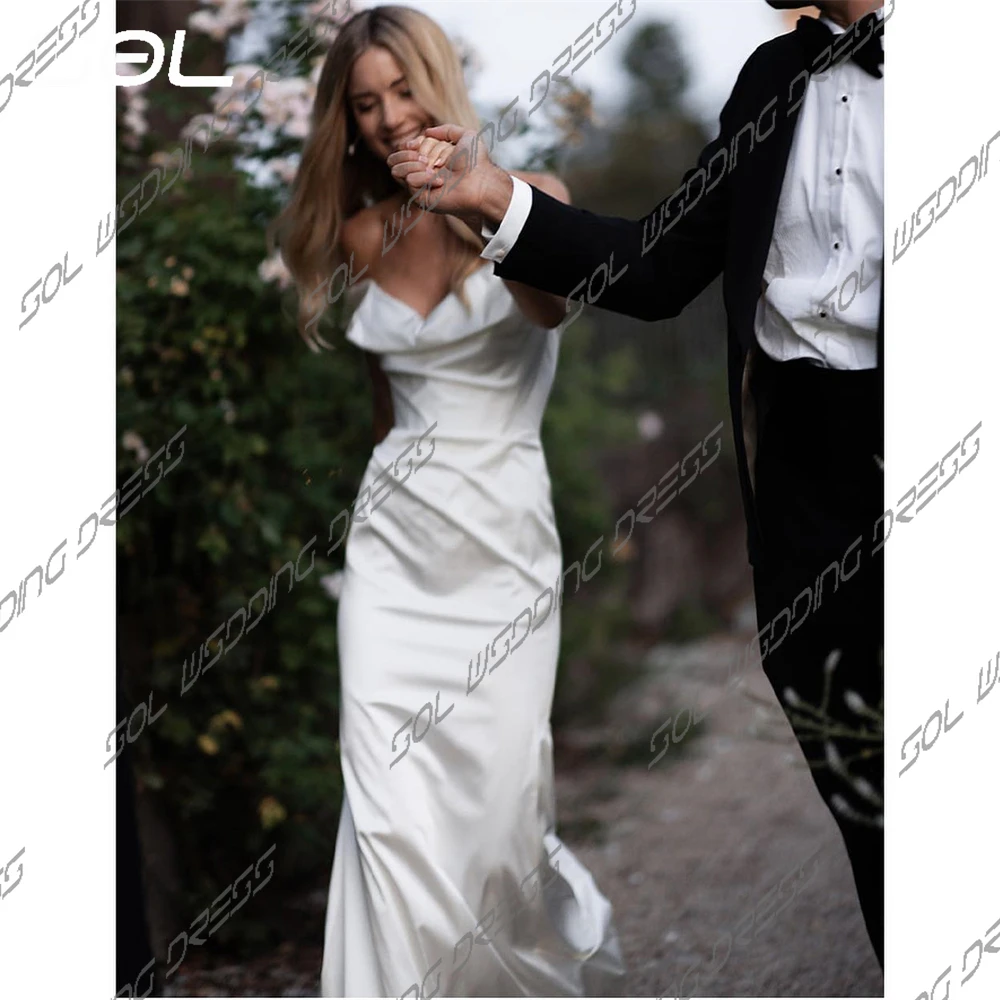 Рисунок 3 - Женское атласное свадебное платье SOL