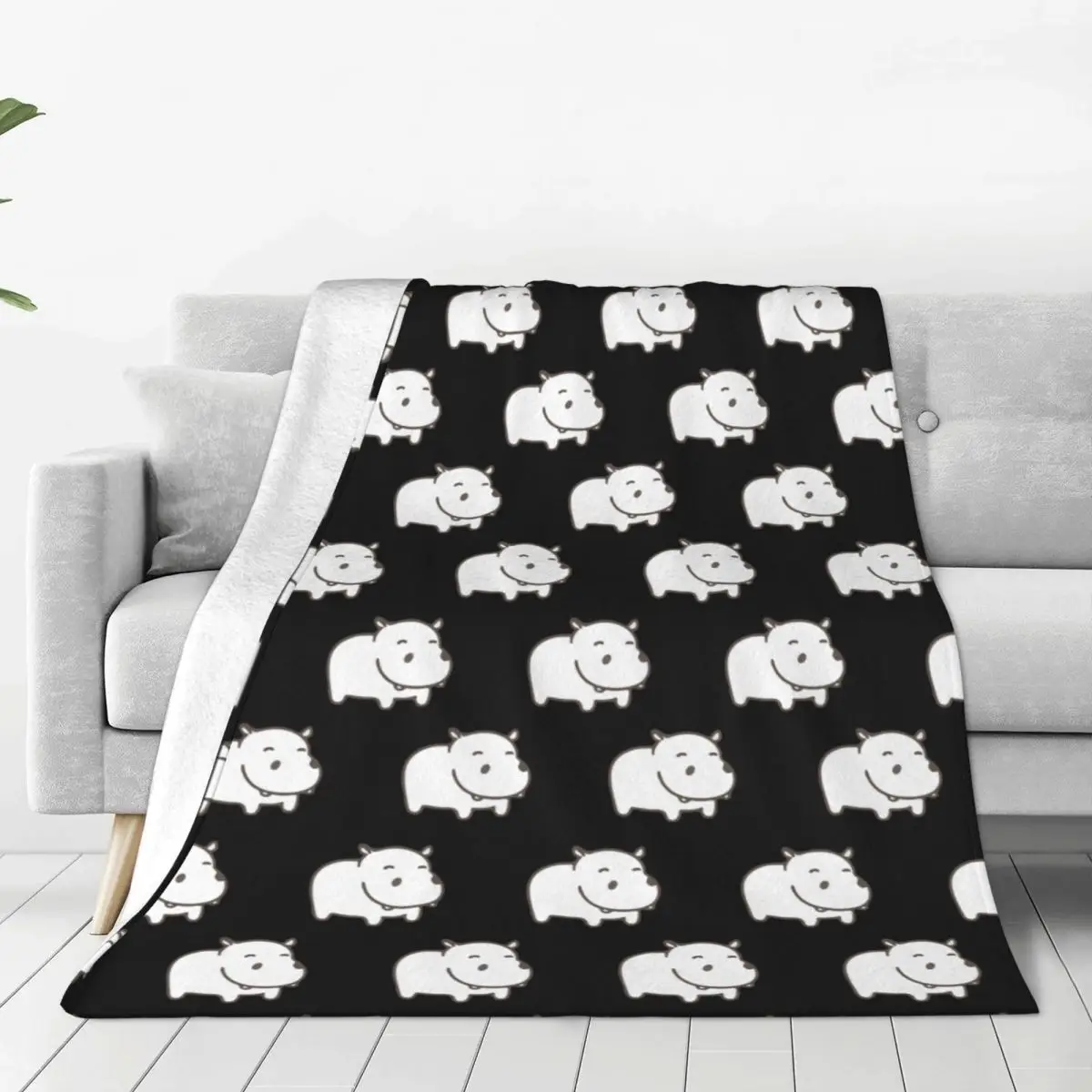 

Cartoon Hippo Soft Fleece Throw Blanket Warm and Cozy for All Seasons Comfy Microfiber Blanket for Couch Sofa Bed 40"x30"