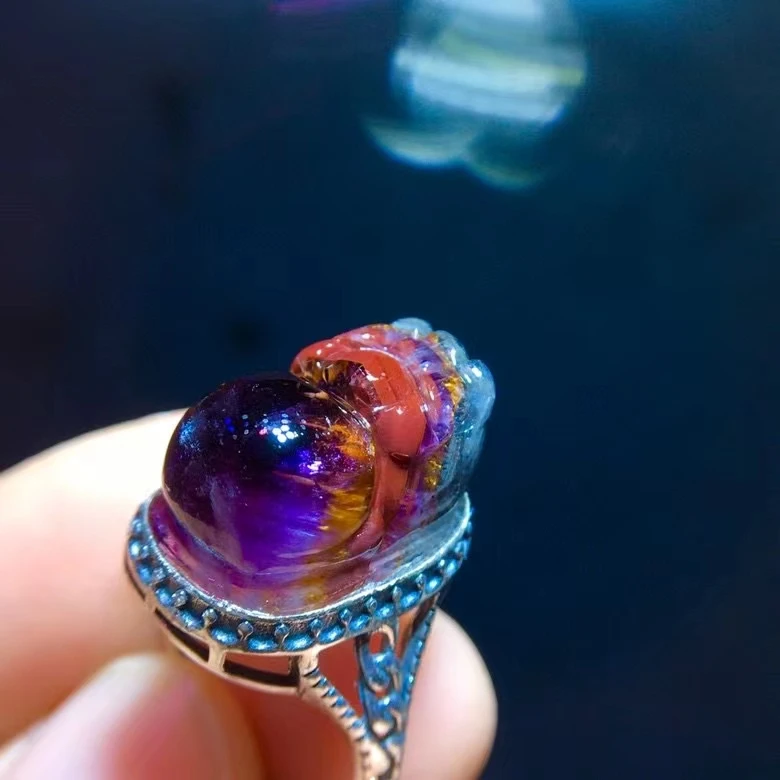 

Натуральный фиолетовый какоксенит красный ауралит 23 регулируемое кольцо 17,71/11 мм Ювелирные изделия для женщин мужчин рутилированный кварц Pi Xiu резной AAAAAA